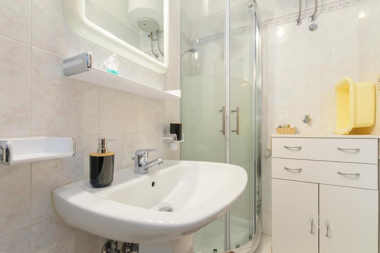 Apartment Greta Premantura Εξωτερικό φωτογραφία